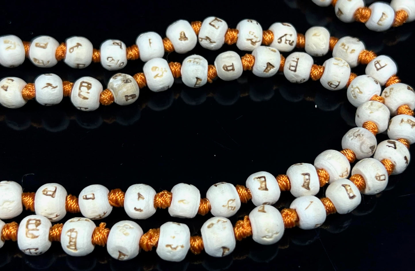 Handmade Tulsi Mala Beads Necklace – 8mm Beads with "Ram" Inscription – Multicolor Options – Chakra Balancing & Zodiac Birthstones – Meditation Jewelry