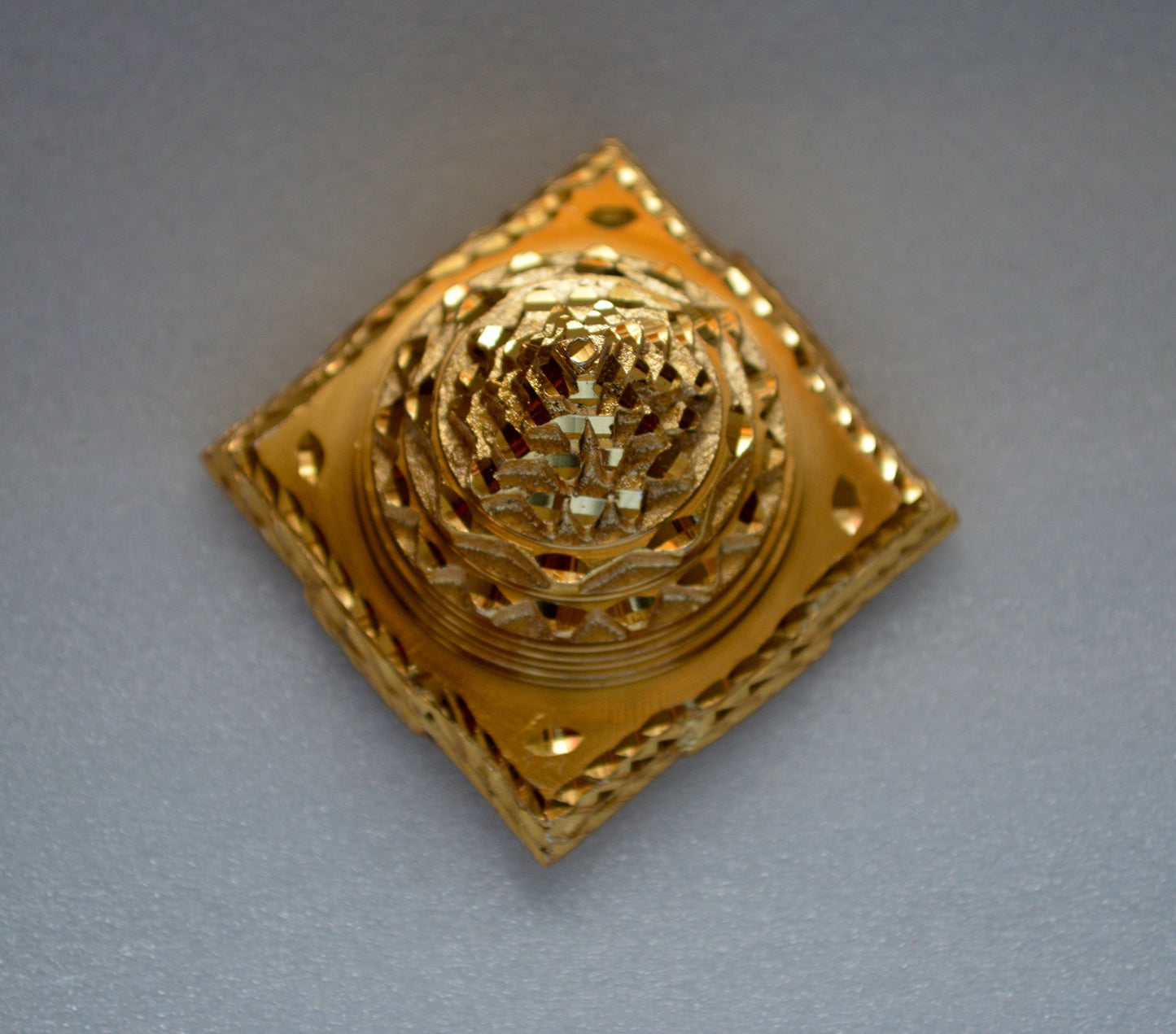 AWAKEN YOUR KUNDALINI Sri Shree Meru Yantra 3D Brass Maha Meru Energized Diwali Puja - Spiritual Powers Correcting imbalances Overcome Fears Prosperity Approx. 2" Inches