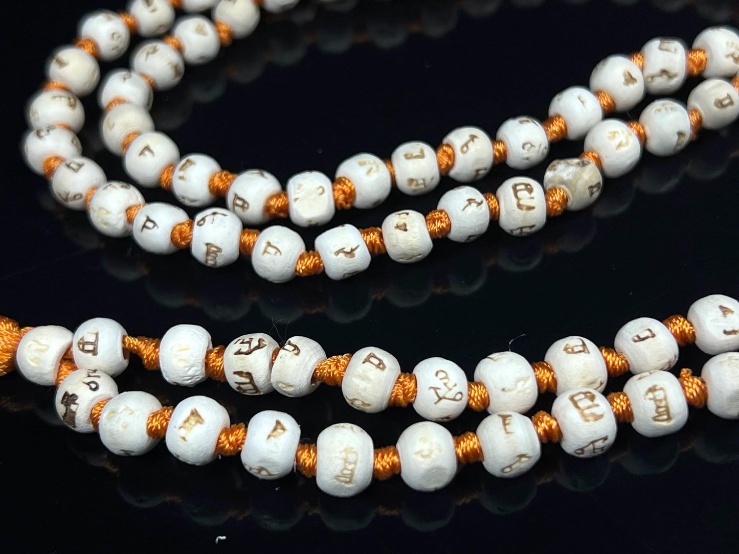 Handmade Tulsi Mala Beads Necklace – 8mm Beads with "Ram" Inscription – Multicolor Options – Chakra Balancing & Zodiac Birthstones – Meditation Jewelry