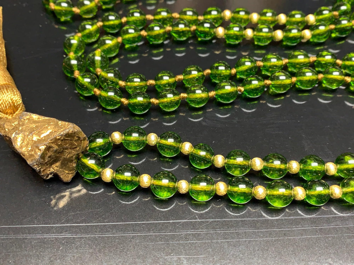 Peridot Abundance Crystal Beaded Necklace – 8mm High-Grade Gemstone | 108 Mala Beads | Heart & Solar Plexus Chakras | August Birthstone Energy | Ethically Sourced