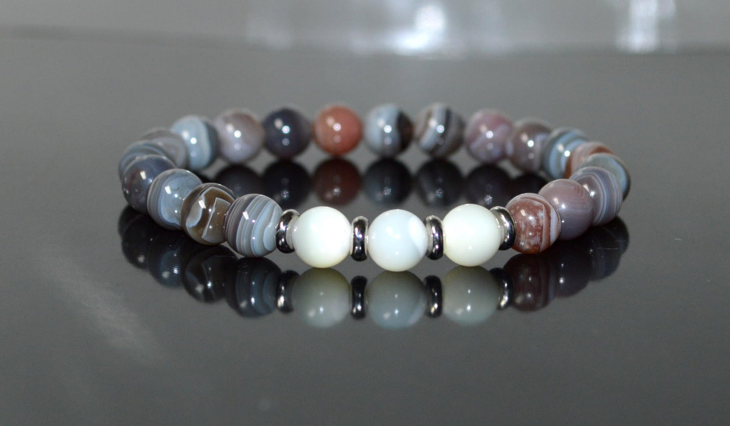 Botswana Agate and Mother of Pearl Stretch Bracelet - Gemini Birthstone for May - Heart Chakra - Astrological Sign Taurus