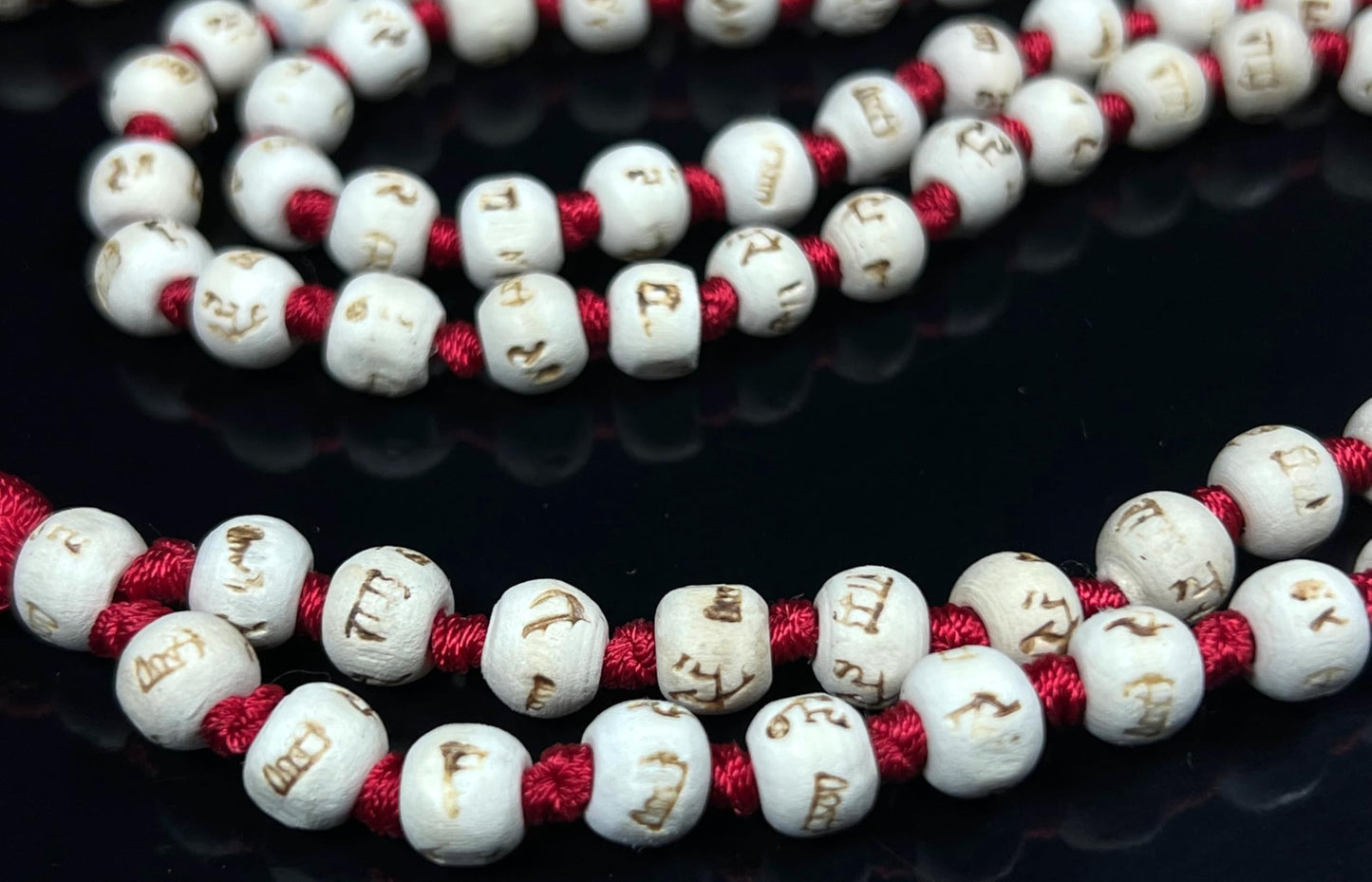 Handmade Tulsi Mala Beads Necklace – 8mm Beads with "Ram" Inscription – Multicolor Options – Chakra Balancing & Zodiac Birthstones – Meditation Jewelry
