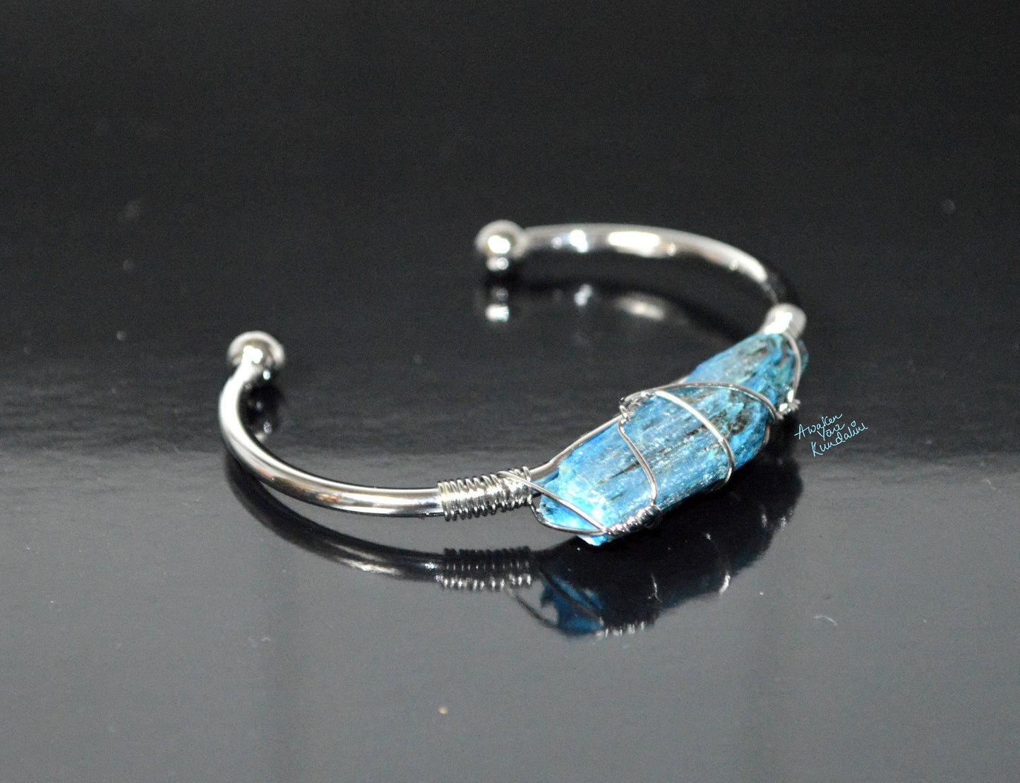 Kyanite Cuff Bangle | 18K Gold Plated | ALIGN & LUMA Collection