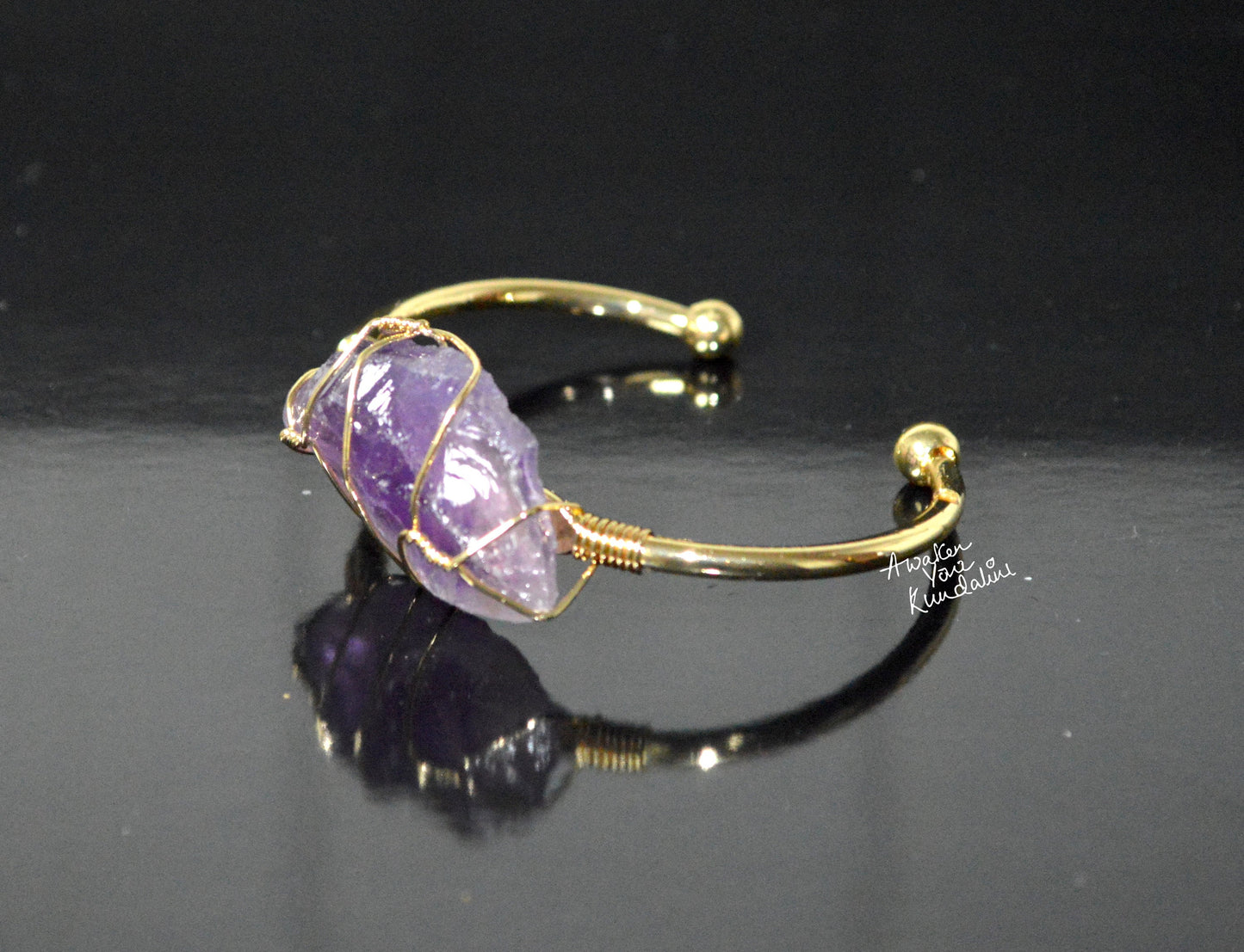 Raw Amethyst Quartz Bangle | 18kt Gold Plated | SOMA & LUMA Collection
