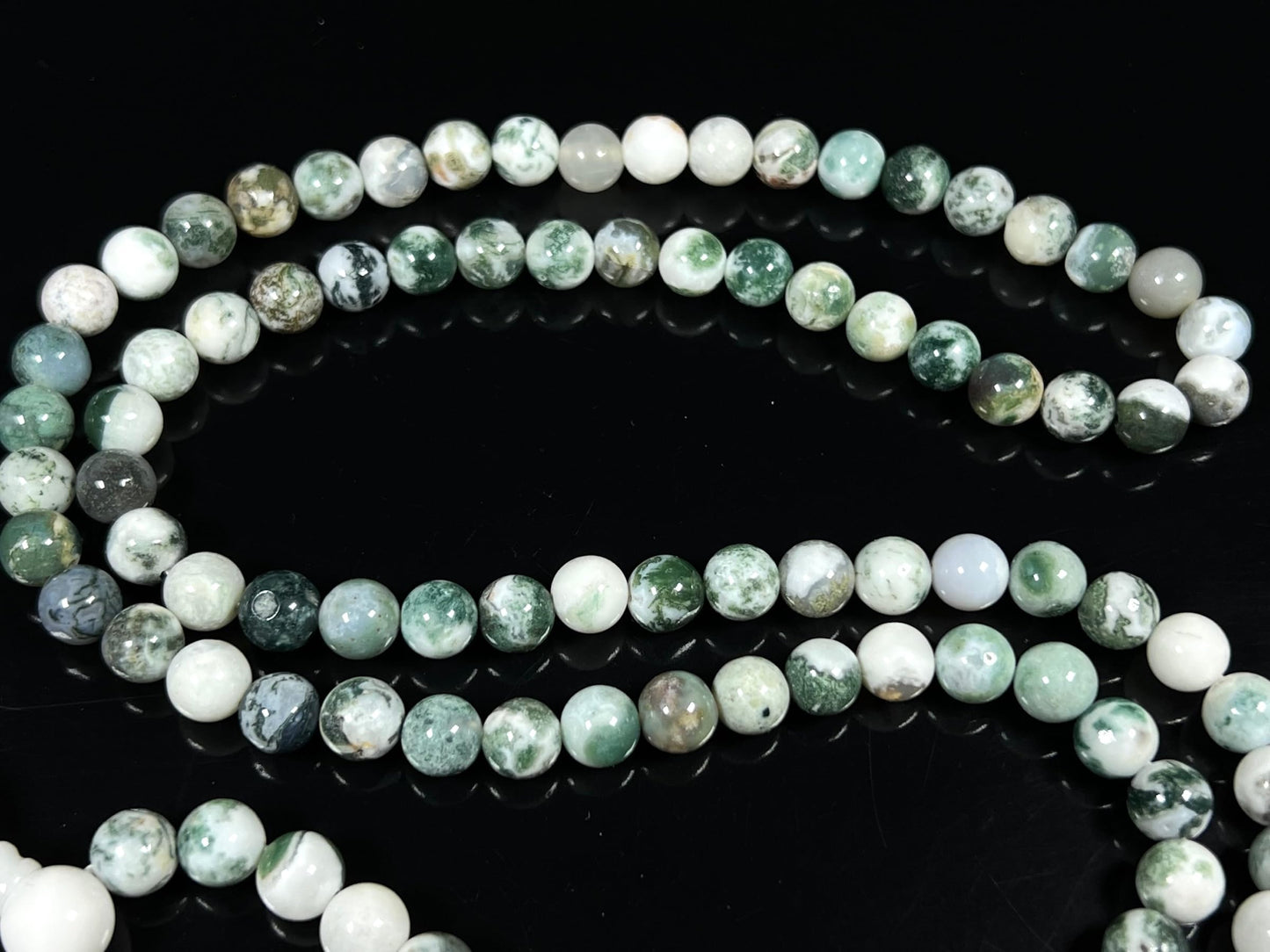 Handmade Green Tree Agate Mala Beads Necklace | 8mm 108 Beads | Hand-Knotted Spiritual Jewelry | Birthstone & Chakra Energy