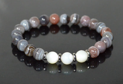 Botswana Agate and Mother of Pearl Stretch Bracelet - Gemini Birthstone for May - Heart Chakra - Astrological Sign Taurus