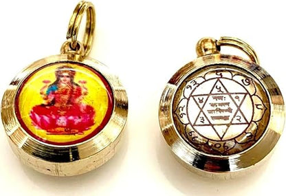 Vaibhav Lakshmi Yantra Pendant | TEJAS & VARNIKA Collections