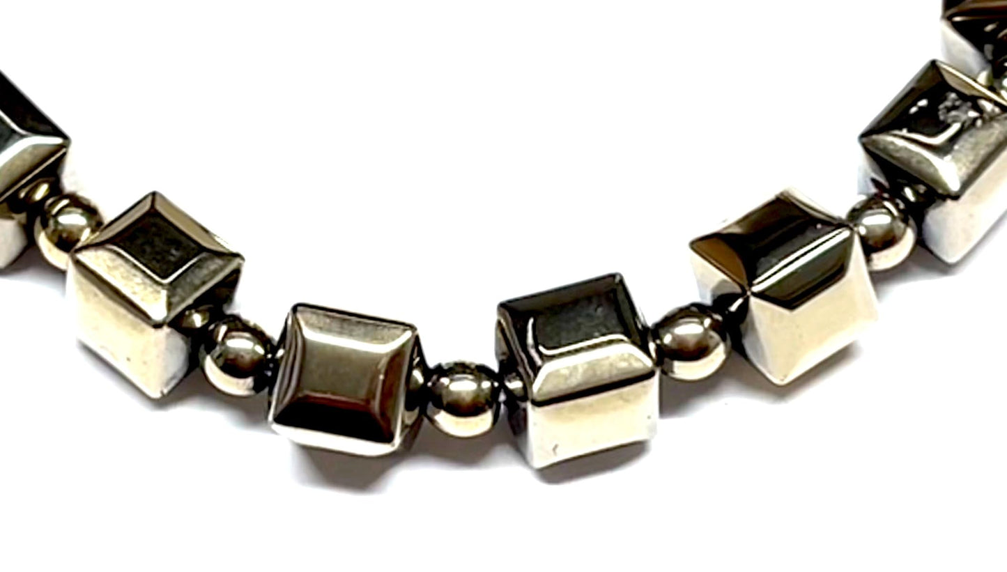 Handmade Pyrite Stretch Bracelet – 8mm Cube and Round Beads – Leo Birthstone – Solar Plexus Chakra – Approx. 7 Inch Wrist Size