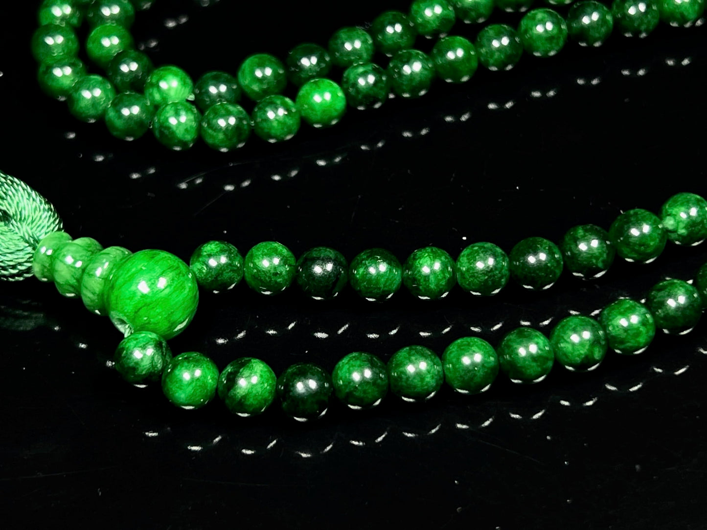 Handmade Green Jade Mala Beads Necklace – 6mm & 8mm | 108 Beads | Heart Chakra & May Birthstone | Ethical & Natural