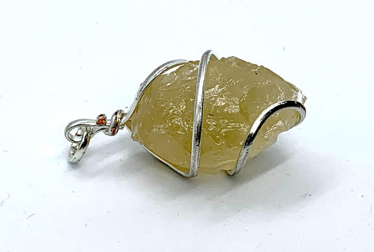 Awaken Your Kundalini Natural Raw healing Crystals Pendant Chakra healing Gemstone Necklace Calming Love Friendship Life Force Psychic Power Stones (Citrine)