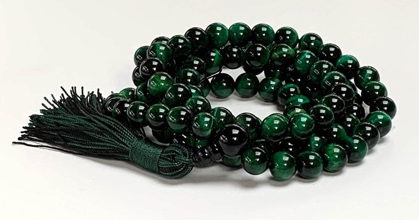 Tiger Eye Tiger's Eye Mala Beads Necklace 3rd Chakra Throat Chakra Healing Crystals 108 Prayer Beads - Grounding Integrity Will Power Intution Insomnia Libido Powerful (GREEN, Bead size 8 mm)