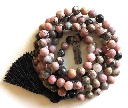 Crystal Mala Beads Necklace Reiki Healing Gem Stones Blessed & Energized Handmade 108 Buddhist Prayer Beads Buddha Beaded Necklaces Yoga Meditation Jewelry - w/ Velvet Pouch ( Rhodonite, 8 mm )