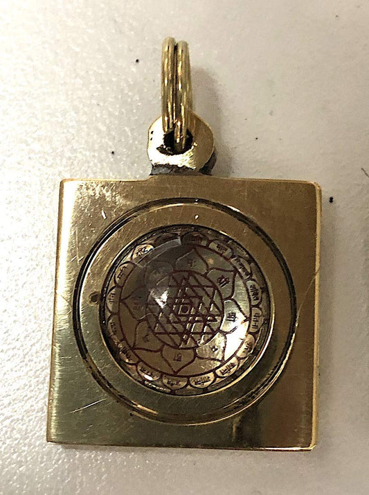 AWAKEN YOUR KUNDALINI Sri Sampoorna Yantra Kavach Pendant, Brass, 1 Inch