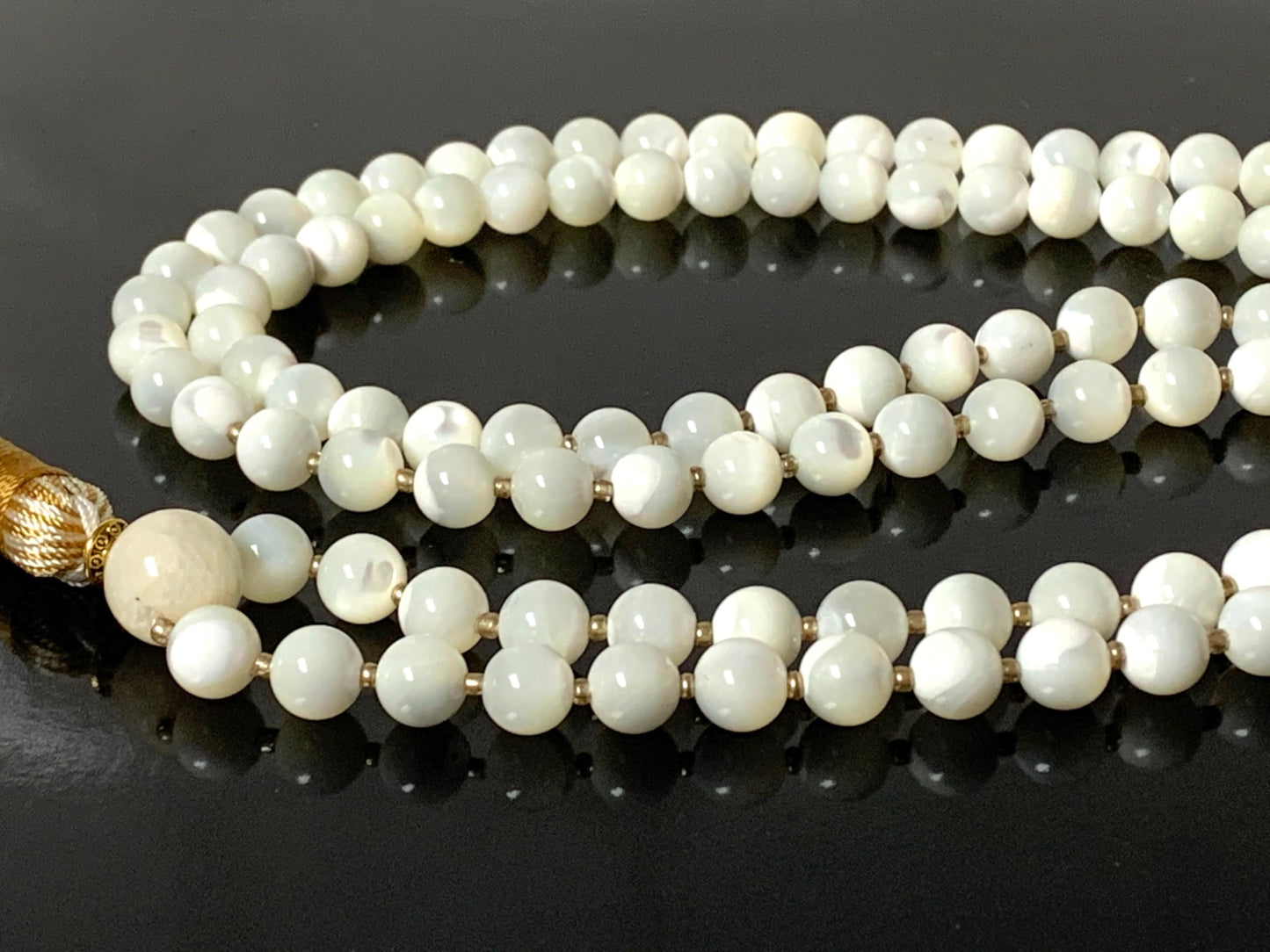Mother of Pearl Mala Beasds Necklace - Embrace Serenity, Radiance, and Inner Strength, 8mm Beads, 108 Prayer Beads