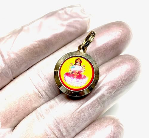 Vaibhav Lakshmi Yantra Pendant | TEJAS & VARNIKA Collections