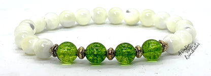 Peridot and Mother of Pearl Stretch Bracelet - August Birthstone for Leo and Virgo - Heart Chakra Jewelry