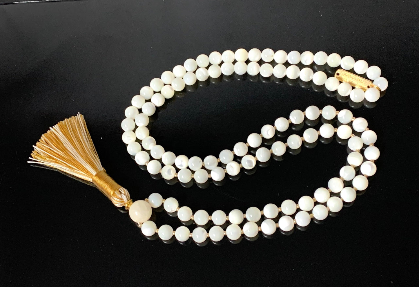 Mother of Pearl Mala Beasds Necklace - Embrace Serenity, Radiance, and Inner Strength, 8mm Beads, 108 Prayer Beads