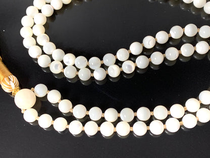 Mother of Pearl Mala Beasds Necklace - Embrace Serenity, Radiance, and Inner Strength, 8mm Beads, 108 Prayer Beads