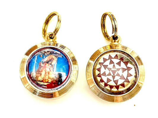 Baglamukhi Yantra Kavach Pendant – Brass Amulet for Confidence & Success – TEJAS