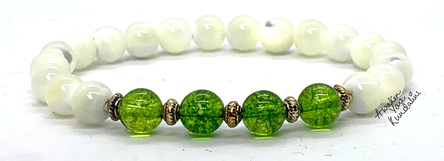 Peridot and Mother of Pearl Stretch Bracelet - August Birthstone for Leo and Virgo - Heart Chakra Jewelry