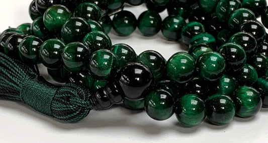 Tiger Eye Tiger's Eye Mala Beads Necklace 3rd Chakra Throat Chakra Healing Crystals 108 Prayer Beads - Grounding Integrity Will Power Intution Insomnia Libido Powerful (GREEN, Bead size 8 mm)