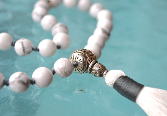 Howlite Pocket Mala | 27 Beads for Calm & Clarity | ANKURA Collection