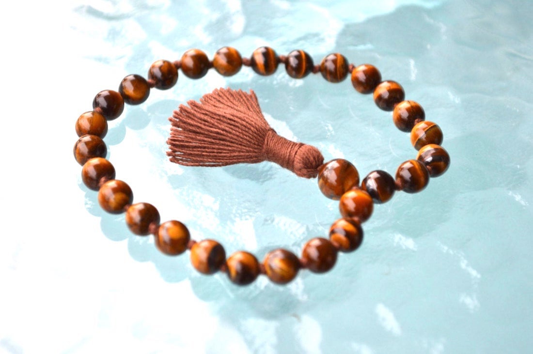 Tiger’s Eye Pocket Mala | 27 Beads for Clarity & Courage | DRISHTI Collection