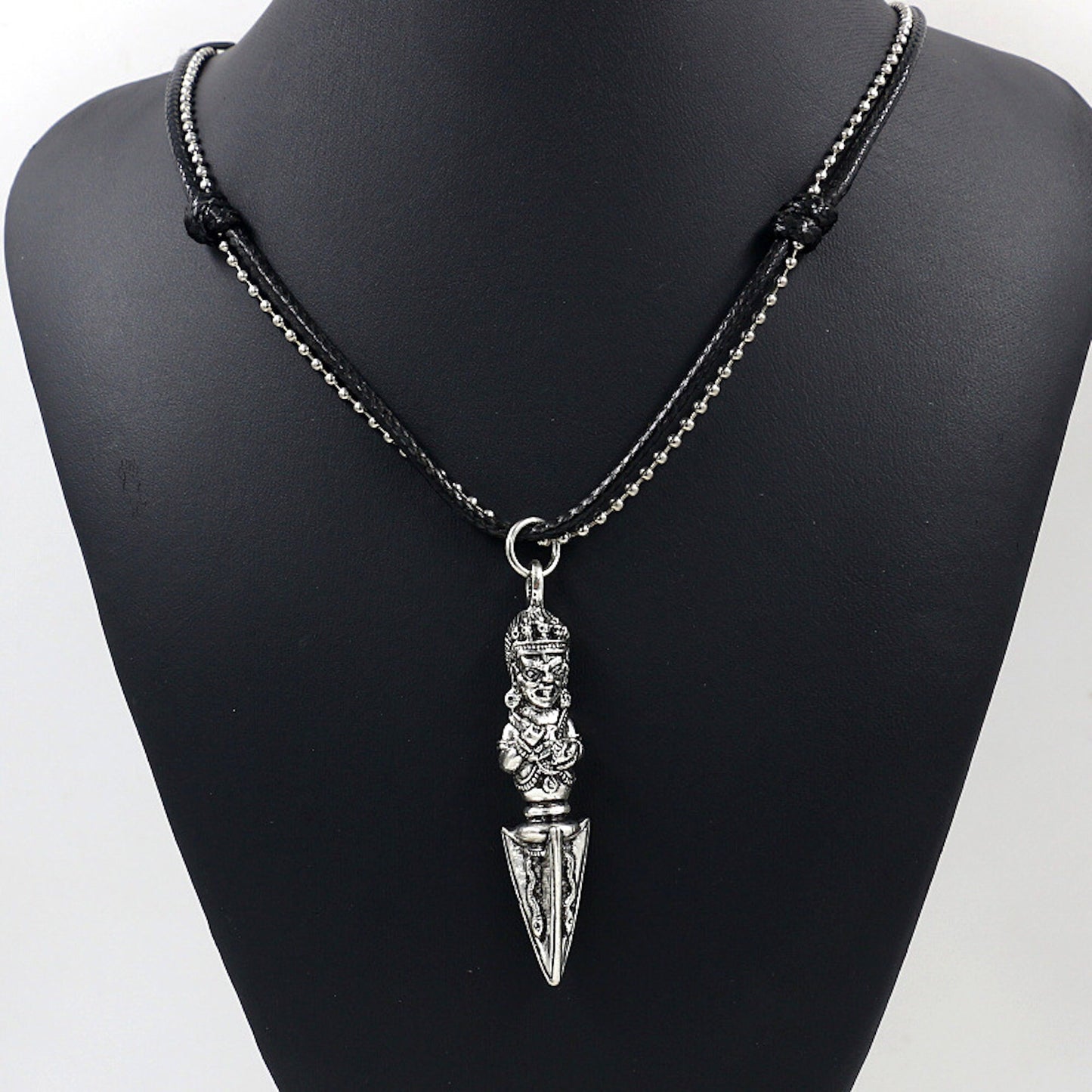 Arrowhead Pendant NecklaceChristmas