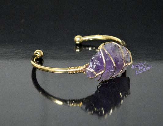 Raw Amethyst Quartz Bangle | 18kt Gold Plated | SOMA & LUMA Collection