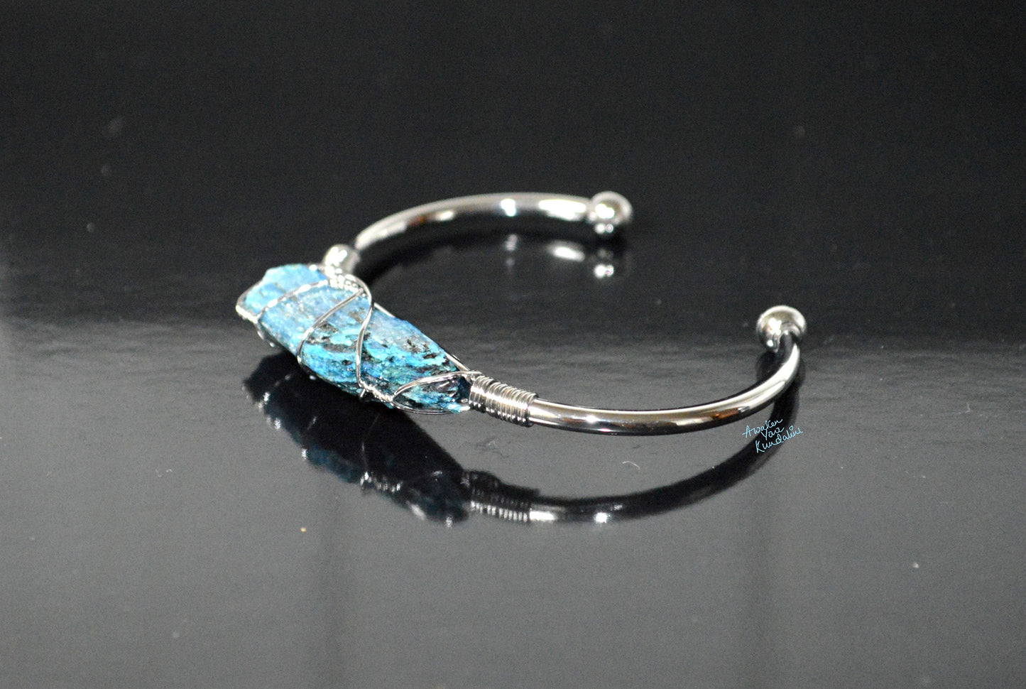 Kyanite Cuff Bangle | 18K Gold Plated | ALIGN & LUMA Collection