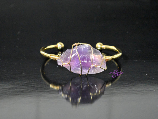 Raw Amethyst Quartz Bangle | 18kt Gold Plated | SOMA & LUMA Collection